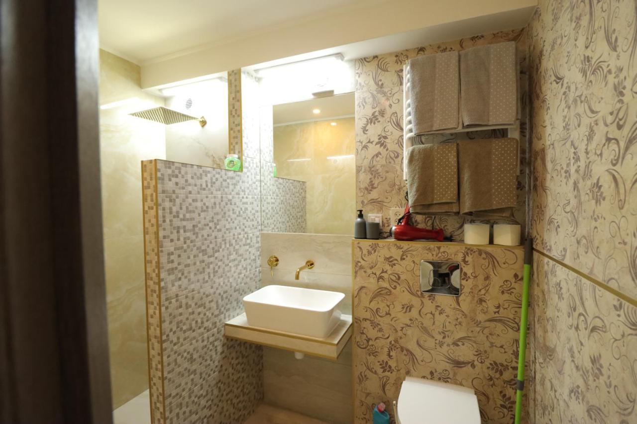 Cosmos Apartment Ternopil Exterior foto