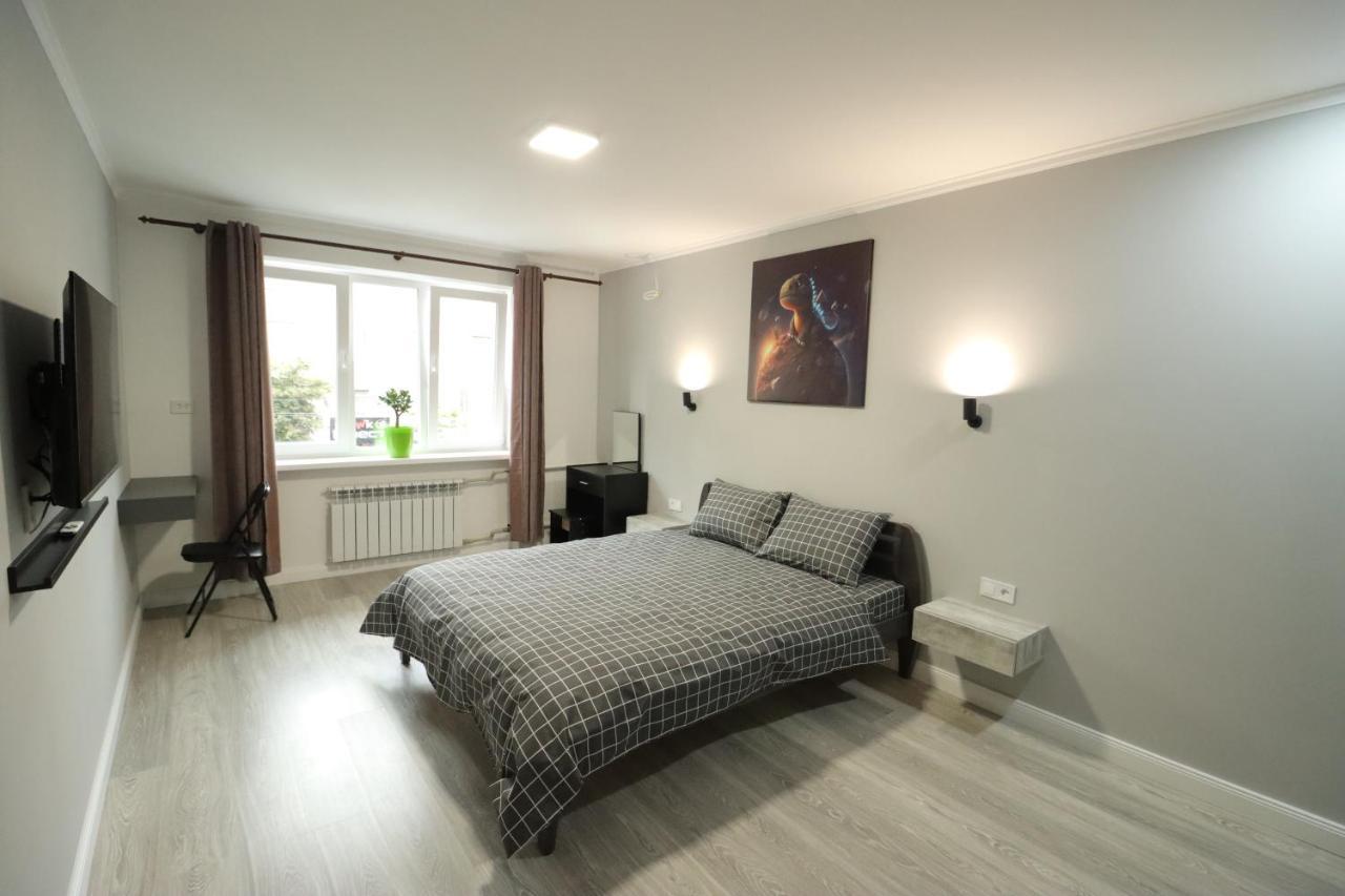 Cosmos Apartment Ternopil Exterior foto